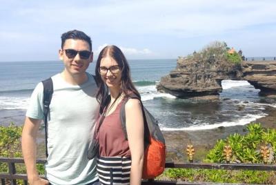 Kerobokan Tour: Uluwatu y Tanah Lot Sunset - Privado por Endag - WiFi gratis Kerobokan Tour: Uluwatu y Tanah Lot Sunset - Privado por Endag - WiFi gratis
