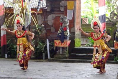Privado: Barong Danza y Kuta Beach Tour Privado: Barong Danza y Kuta Beach Tour