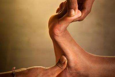 Masaje de reflexología en Bali Luxury Spa