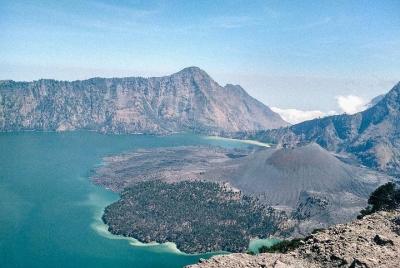 2 días 1 noche de trekking al borde del cráter Rinjani