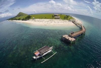 3D2N Kenawa & Moyo Island