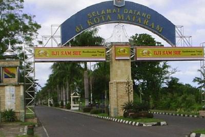 Excursión de medio día a la ciudad de Mataram