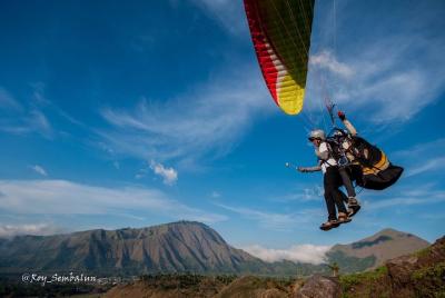 El mejor parapente tándem en Sembalun Lombok