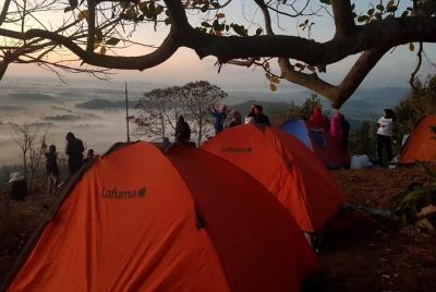 Tour de campamento en la montaña Sasak, isla de Lombok