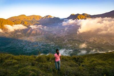 Trekking a la colina de Pergasingan