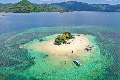 Descubre las Islas Paraíso Ocultas - Lombok Private Day Tour