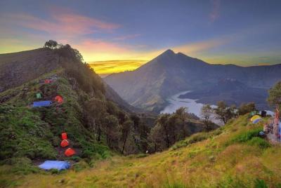 Trekking al Volcán Monte Rinjani 2 días hasta el borde del cráter Senaru - Trekking Jhono