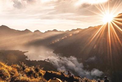 Monte Rinjani Tour borde del cráter Senaru 2D / 1N