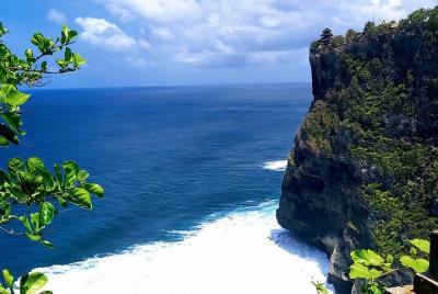 Excursión privada de medio día-Parque cultural GWK-Templo Uluwatu-Danza Kecak-Cena de mariscos Excursión privada de medio día-Parque cultural GWK-Templo Uluwatu-Danza Kecak-Cena de mariscos