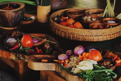 Clases de cocina balinesa y baile tradicional. Clases de cocina balinesa y baile tradicional.