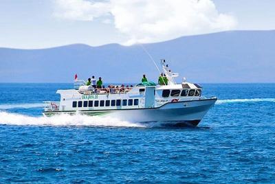 Eka Jaya Transferencia en barco desde Serangan a Lombok Eka Jaya Transferencia en barco desde Serangan a Lombok