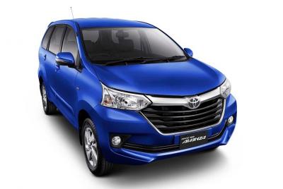 Alquiler de coches con conductor - Toyota Avanza Alquiler de coches con conductor - Toyota Avanza