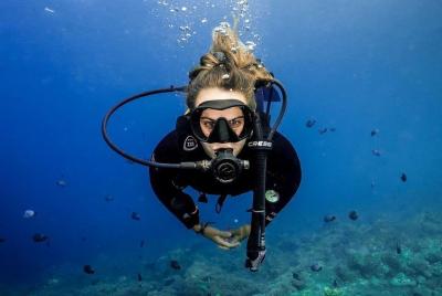 Curso avanzado de aguas abiertas - Certificación avanzada en Lembongan (junto a Bali) Curso avanzado de aguas abiertas - Certificación avanzada en Lembongan (junto a Bali)