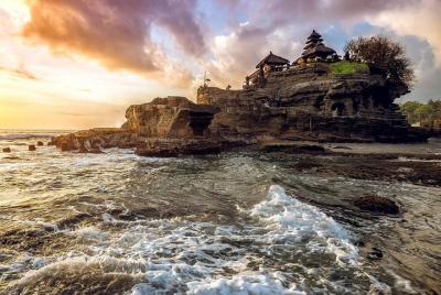 Taman Ayun - Templo de la familia real, Bosque de monos de Alas Kedaton, Atardecer de Tanah Lot Taman Ayun - Templo de la familia real, Bosque de monos de Alas Kedaton, Atardecer de Tanah Lot