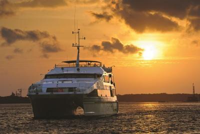 Amazing Sunset Dinner Cruise Amazing Sunset Dinner Cruise