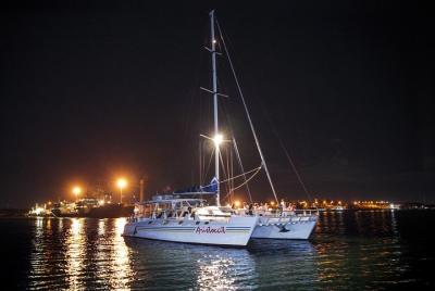 Bali Hai - Crucero con cena nocturna Aristocat Bali Hai - Crucero con cena nocturna Aristocat