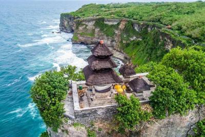 Excursión privada de medio día al atardecer al templo de Uluwatu con recogida Excursión privada de medio día al atardecer al templo de Uluwatu con recogida