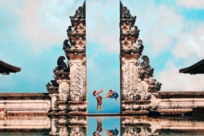 Excursión de un día completo a Bali para explorar el recorrido por La puerta del cielo y el este de Bali Excursión de un día completo a Bali para explorar el recorrido por La puerta del cielo y el este de Bali