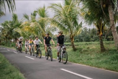 Lo mejor de Ubud en bicicleta y columpio en la jungla con almuerzo - Ubud, Indonesia Lo mejor de Ubud en bicicleta y columpio en la jungla con almuerzo - Ubud, Indonesia