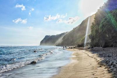 Playas famosas de BALI con Uluwatu Sunset Point Playas famosas de BALI con Uluwatu Sunset Point