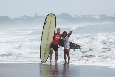 La lección de surf privada más divertida, Canggu La lección de surf privada más divertida, Canggu