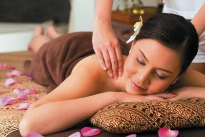 Tratamiento privado de desfase horario en el spa de lujo de Bali Tratamiento privado de desfase horario en el spa de lujo de Bali