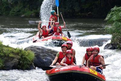 El mejor Rafting en el río Ayung de Bali con paquetes de spa de 2 horas con almuerzo El mejor Rafting en el río Ayung de Bali con paquetes de spa de 2 horas con almuerzo