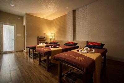 Hot Stone Foot Massage con aceites aromáticos 60 minutos