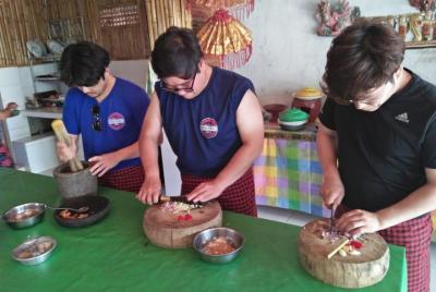 Clase de cocina de Bali con Ubud Tour