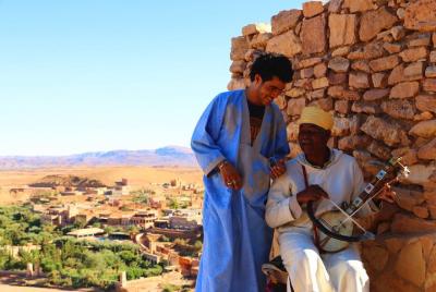 Excursión de un día desde Ouarzazate: Teloute, Ait Ben Haddou y Oasis Fint, incluido el almuerzo Excursión de un día desde Ouarzazate: Teloute, Ait Ben Haddou y Oasis Fint, incluido el almuerzo