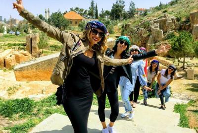 Pequeños recorridos diarios desde Beirut a Baalbek, Anjar y Ksara con almuerzo Pequeños recorridos diarios desde Beirut a Baalbek, Anjar y Ksara con almuerzo