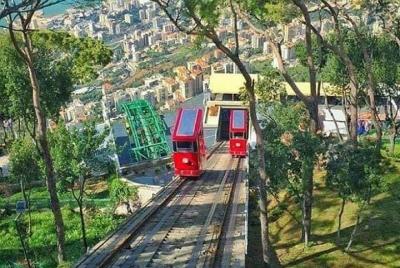 Tour de un día a Jounieh (Harissa a través del telpherage), Jeita Grotto y Byblos Tour de un día a Jounieh (Harissa a través del telpherage), Jeita Grotto y Byblos