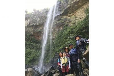 [Iriomote Island Canoe Trekking Jungle Sawa Play] Pinaisara Falls Canoa Harikiri Curso de 1 día