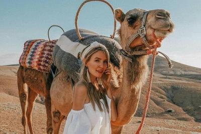 Excursión de un día al desierto de Agafay y las montañas del Atlas desde Marrakech con paseo en camello