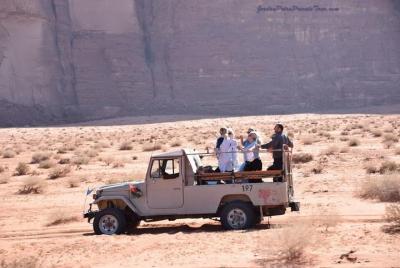 Tour de 2 días en jeep con paseo en camello en Wadi Rum (todas la Tour de 2 días en jeep con paseo en camello en Wadi Rum (todas la