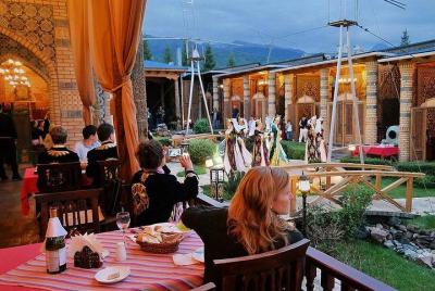 Almaty - La Patria de la Manzana