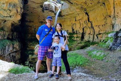 Excursión privada de día completo a la gruta Jeita, la cascada Harissa y Baatara desde Beirut Excursión privada de día completo a la gruta Jeita, la cascada Harissa y Baatara desde Beirut
