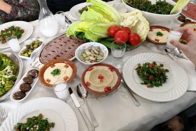 Cuchara viajera Mezze libanés Clase de cocina privada en línea Cuchara viajera Mezze libanés Clase de cocina privada en línea