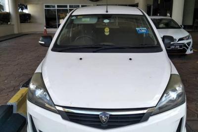 Traslado de ida al aeropuerto SIC desde el aeropuerto de Penang al hotel de Penang (Min 2 Pax)