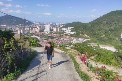 Punto de senderismo secreto de Air Itam con vistas panorámicas