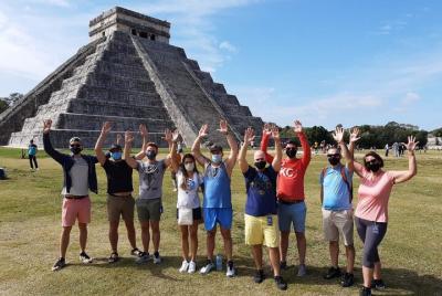 Chichen Itza acceso temprano, degustación de Tequila y comida buf