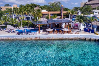 Expedición submarina de día completo con pase de un día al club d