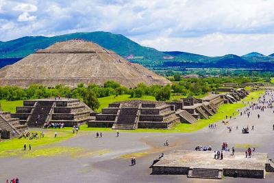 Tour Basílica y Pirámides de Teotihuacan Tour Basílica y Pirámides de Teotihuacan