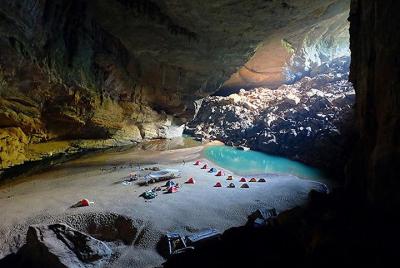 Tour en grupo pequeño Cueva Phong Nha - Cueva Paradise Full Day Tour en grupo pequeño Cueva Phong Nha - Cueva Paradise Full Day