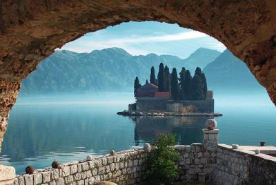 Tour privado desde el Puerto de Kotor a Perast, Nuestra Señora de