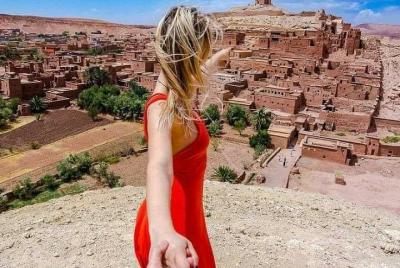 Excursión de lujo al desierto del Sahara desde Chefchaouen a Merzouga y Marrakech 3 días