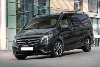 Chefchaouen a Fes: traslado privado (conductor de habla inglesa)