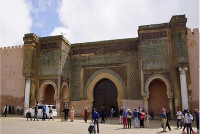 Excursión de un día desde Fez a Meknes y Volubilis Excursión de un día desde Fez a Meknes y Volubilis