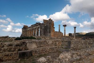 Durante la noche de Fez a Meknes, volubilis y chefchawen Durante la noche de Fez a Meknes, volubilis y chefchawen