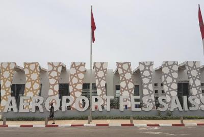 Traslado privado al aeropuerto de Fez (desde el aeropuerto de Fez Saiss a su hotel en Fez) Traslado privado al aeropuerto de Fez (desde el aeropuerto de Fez Saiss a su hotel en Fez)